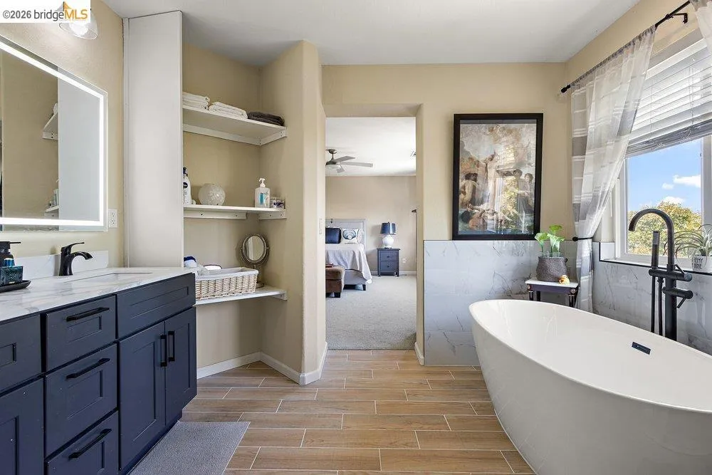 1854 Buck Mountain Ct Antioch, CA 94531