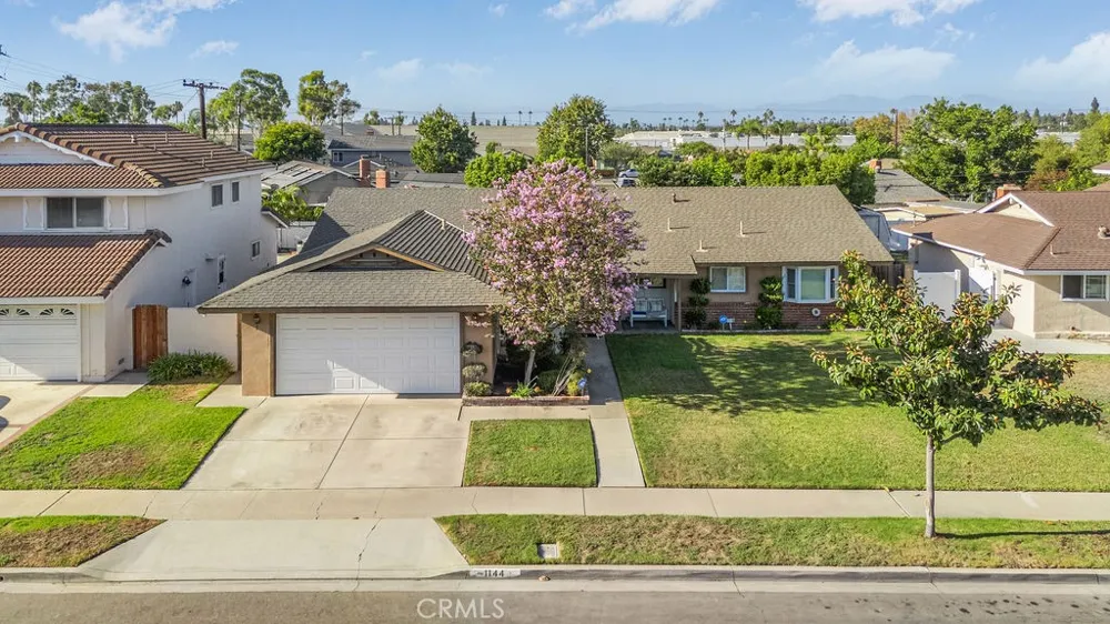 1144 El Camino Dr Costa Mesa, CA 92626