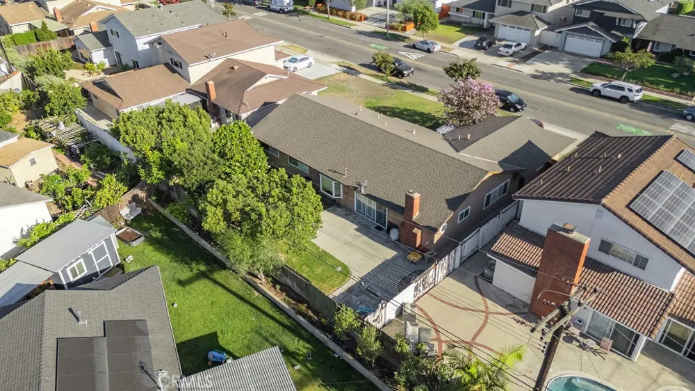 1144 El Camino Dr Costa Mesa, CA 92626