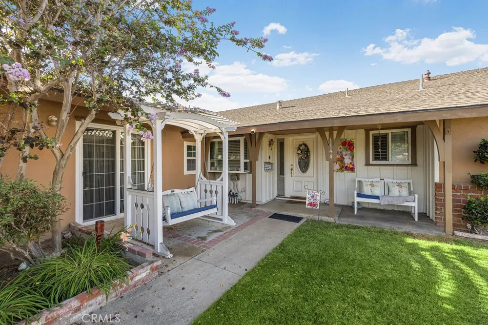 1144 El Camino Dr Costa Mesa, CA 92626