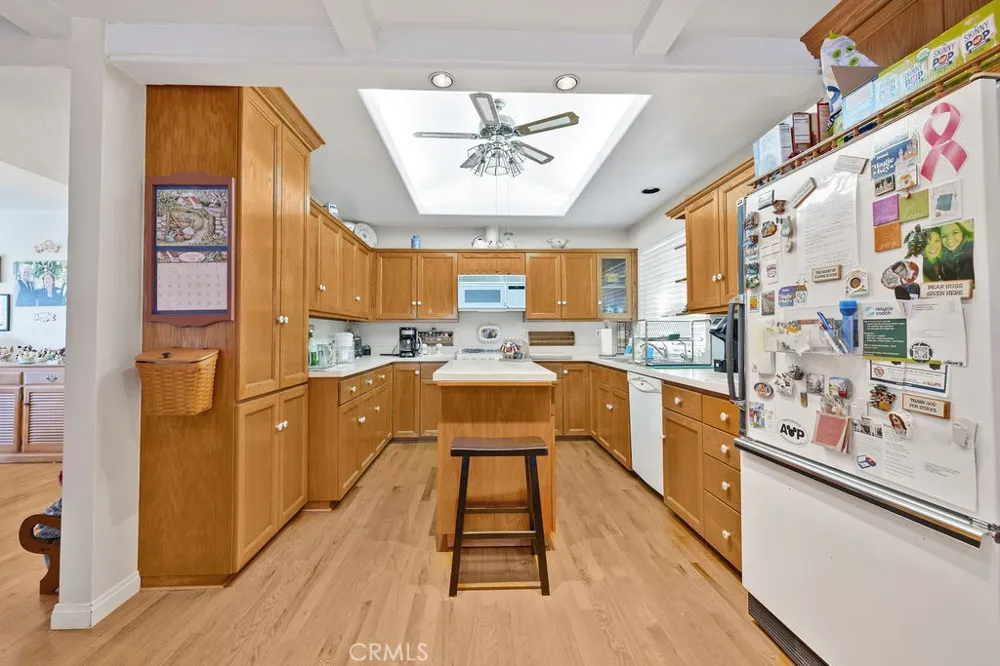 1144 El Camino Dr Costa Mesa, CA 92626