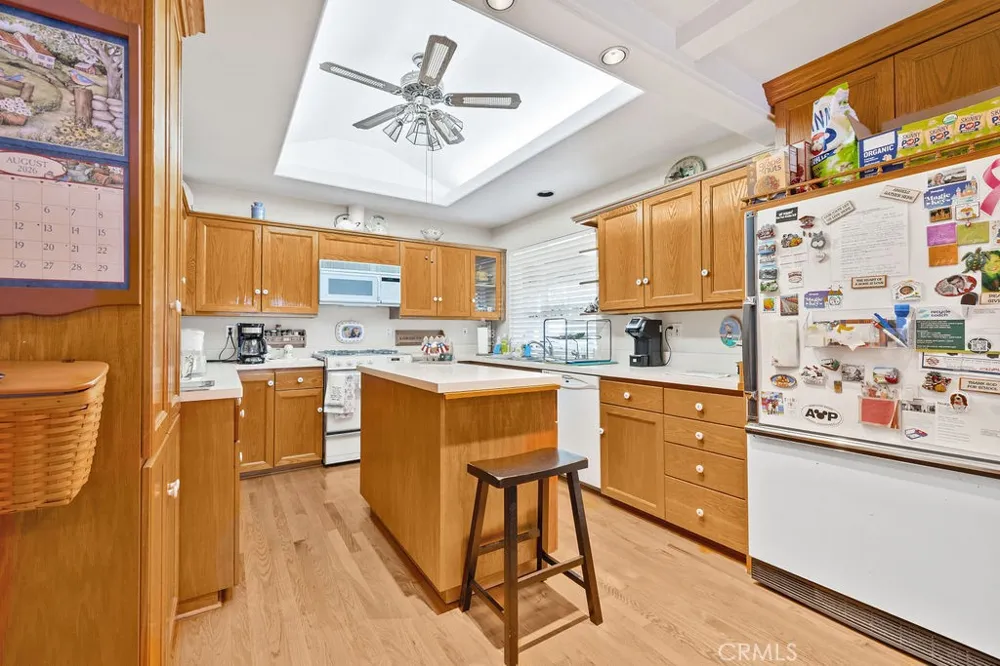1144 El Camino Dr Costa Mesa, CA 92626