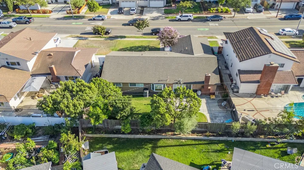1144 El Camino Dr Costa Mesa, CA 92626