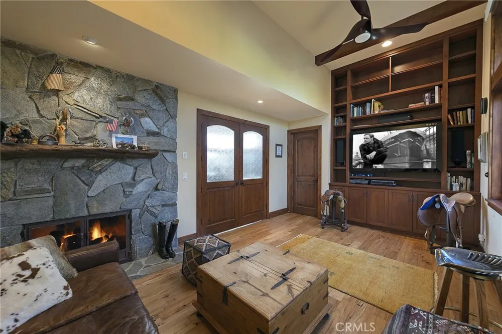 10585 Santa Paula Ojai Road Ojai, CA 93060