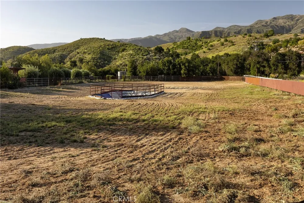 10585 Santa Paula Ojai Road Ojai, CA 93060