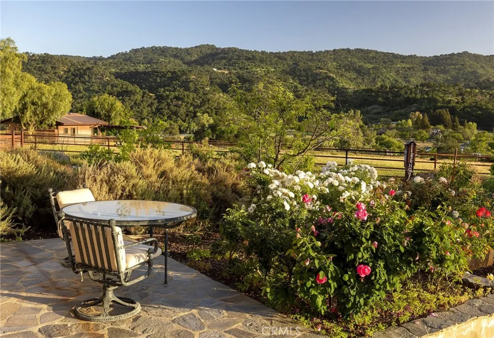 10585 Santa Paula Ojai Road Ojai, CA 93060