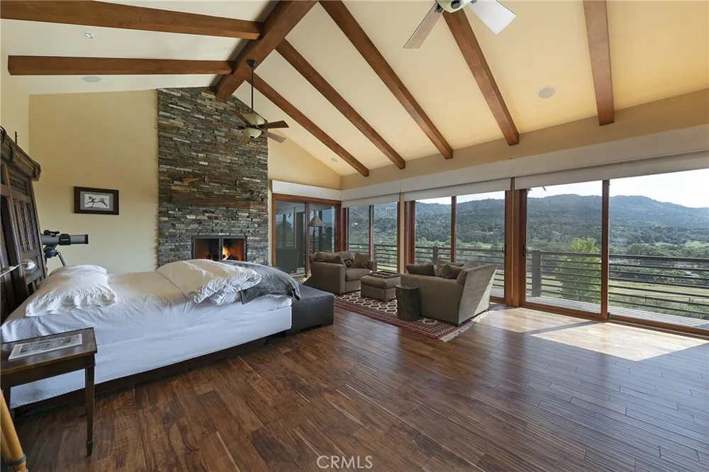 10585 Santa Paula Ojai Road Ojai, CA 93060