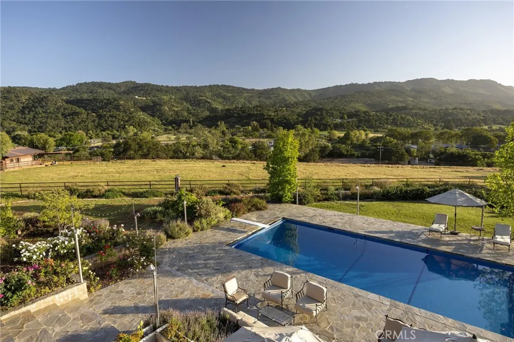 10585 Santa Paula Ojai Road Ojai, CA 93060