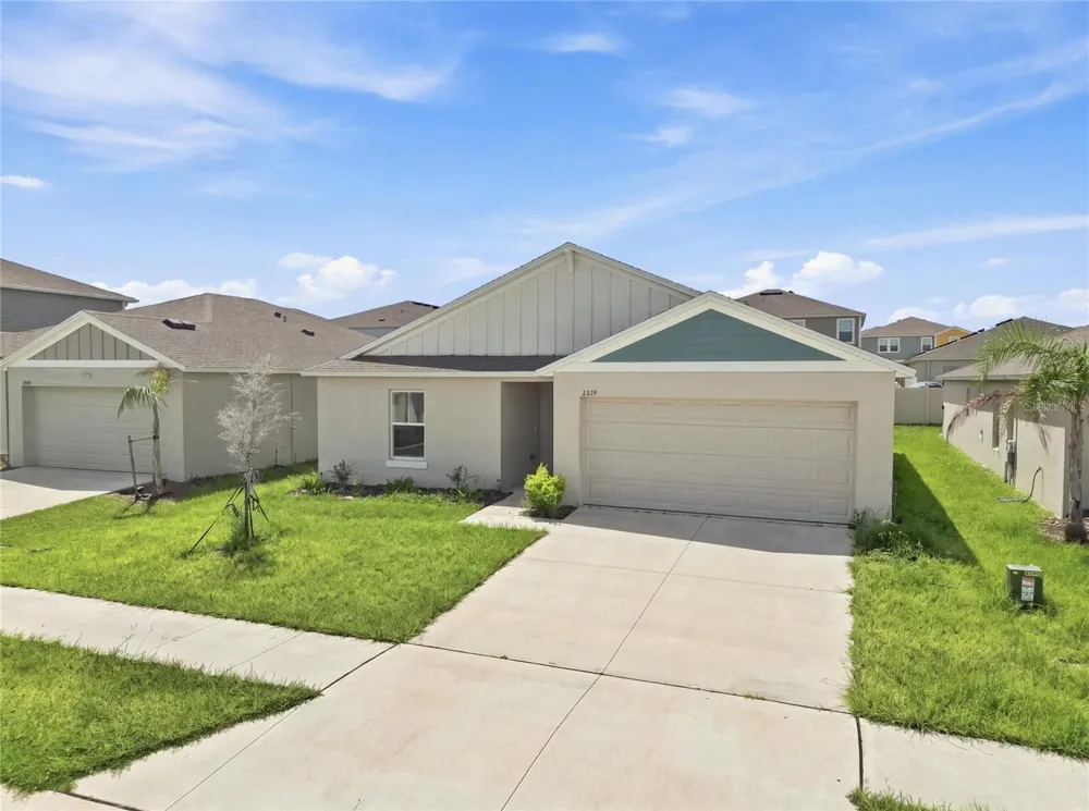 2259 CANYON OAK DR DRIVE Davenport, FL 33837