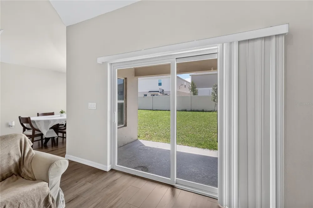 2259 CANYON OAK DR DRIVE Davenport, FL 33837