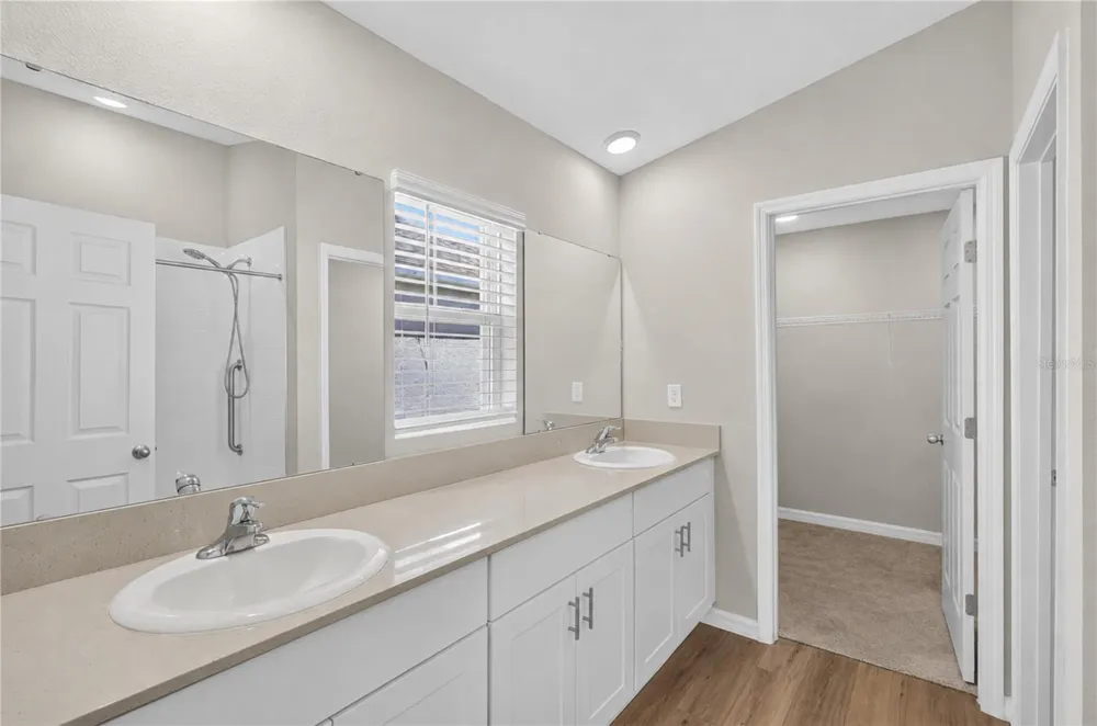 2259 CANYON OAK DR DRIVE Davenport, FL 33837