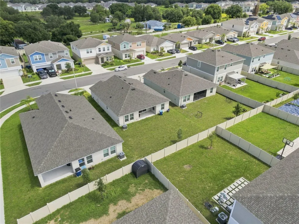 2259 CANYON OAK DR DRIVE Davenport, FL 33837