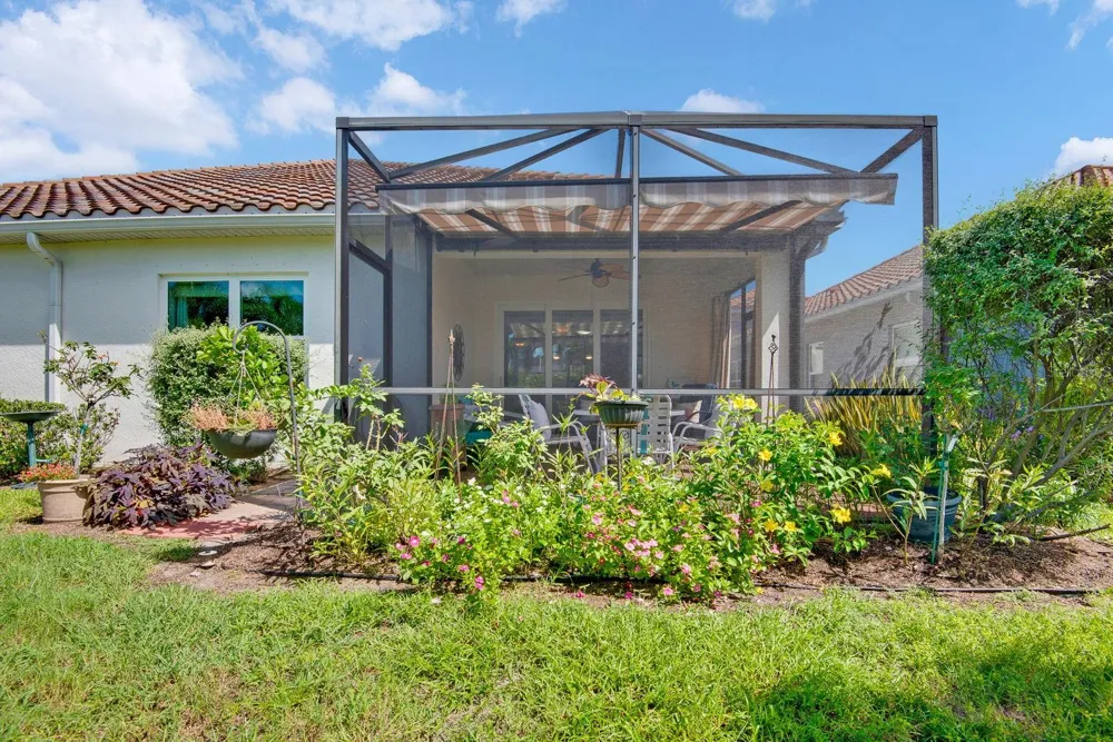 6905 VISTA BELLA DRIVE Bradenton, FL 34209