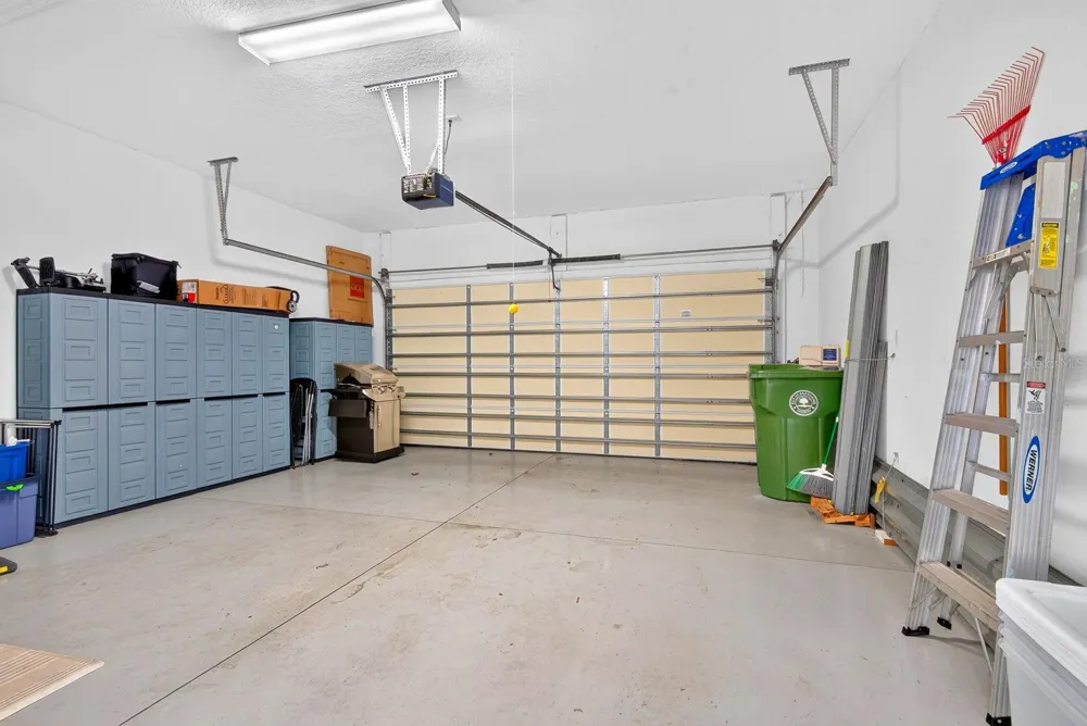 6905 VISTA BELLA DRIVE Bradenton, FL 34209