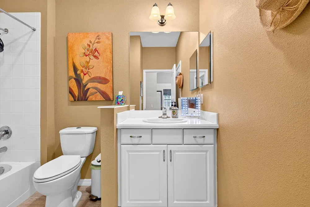6905 VISTA BELLA DRIVE Bradenton, FL 34209