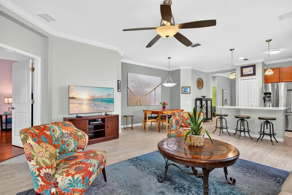 6905 VISTA BELLA DRIVE Bradenton, FL 34209