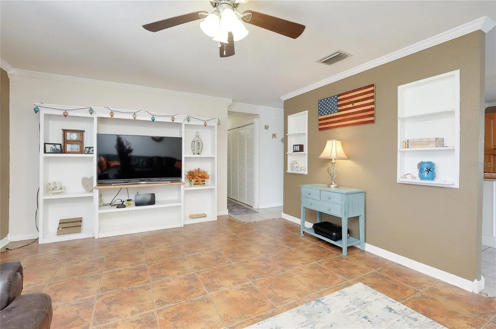 8876 SAN PABLO AVENUE North Port, FL 34287