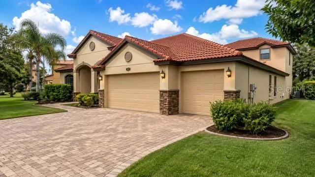 3950 SUNSET LAKE DRIVE Lakeland, FL 33810