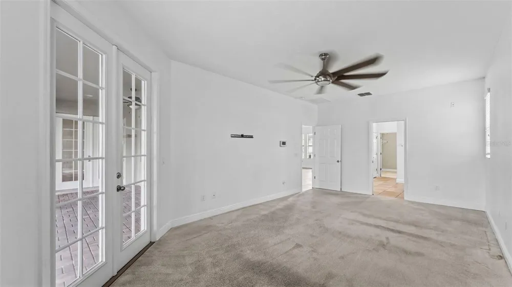 3950 SUNSET LAKE DRIVE Lakeland, FL 33810