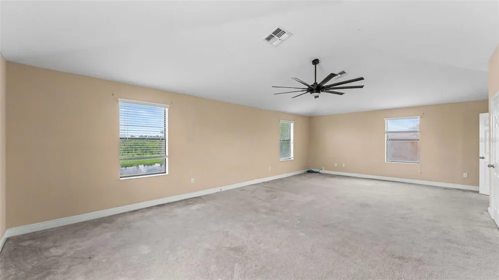 3950 SUNSET LAKE DRIVE Lakeland, FL 33810