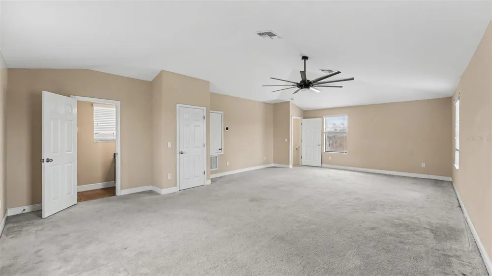 3950 SUNSET LAKE DRIVE Lakeland, FL 33810
