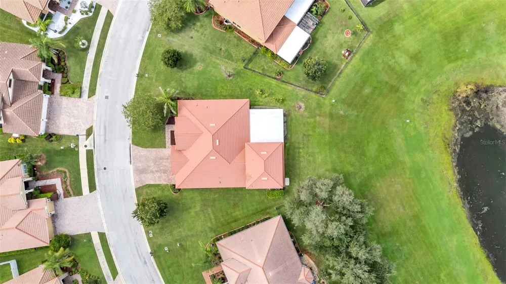3950 SUNSET LAKE DRIVE Lakeland, FL 33810