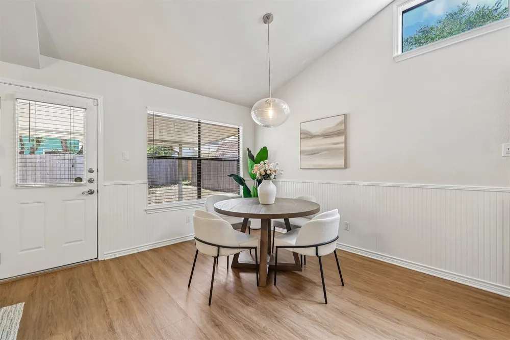 7017 Tesoro Trail Austin, TX 78729