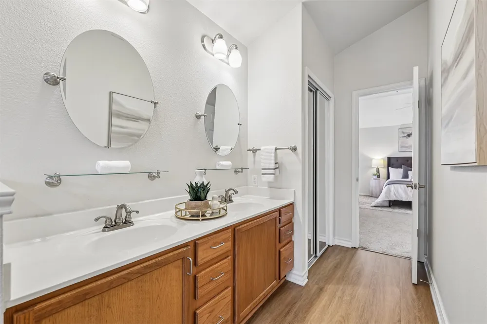 7017 Tesoro Trail Austin, TX 78729