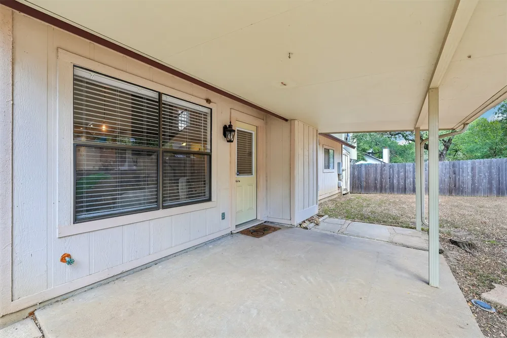 7017 Tesoro Trail Austin, TX 78729