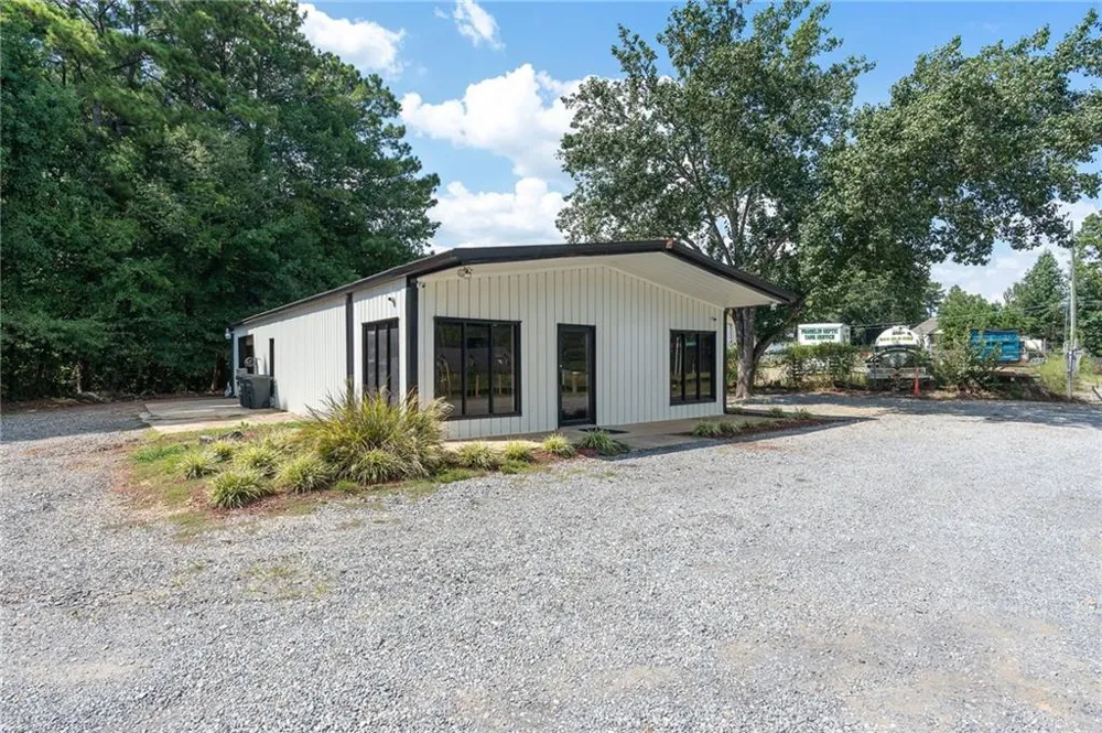 10323 Dallas Acworth Highway Dallas, GA 30132