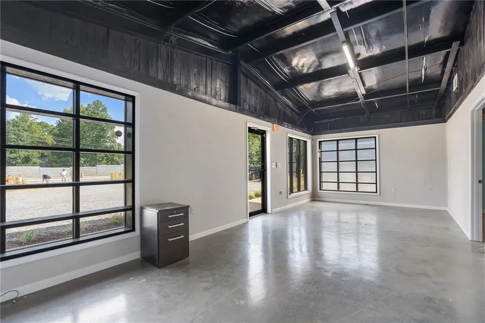 10323 Dallas Acworth Highway Dallas, GA 30132