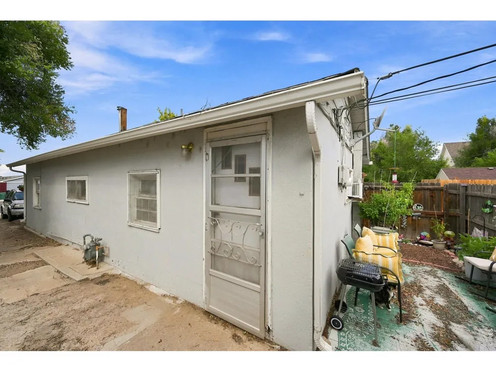 302 12th Avenue Greeley, CO 80631