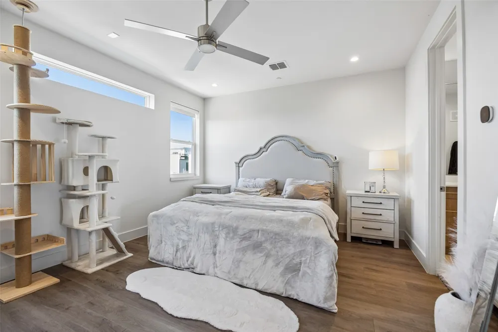 4726 Manett Street #103 Dallas, TX 75204