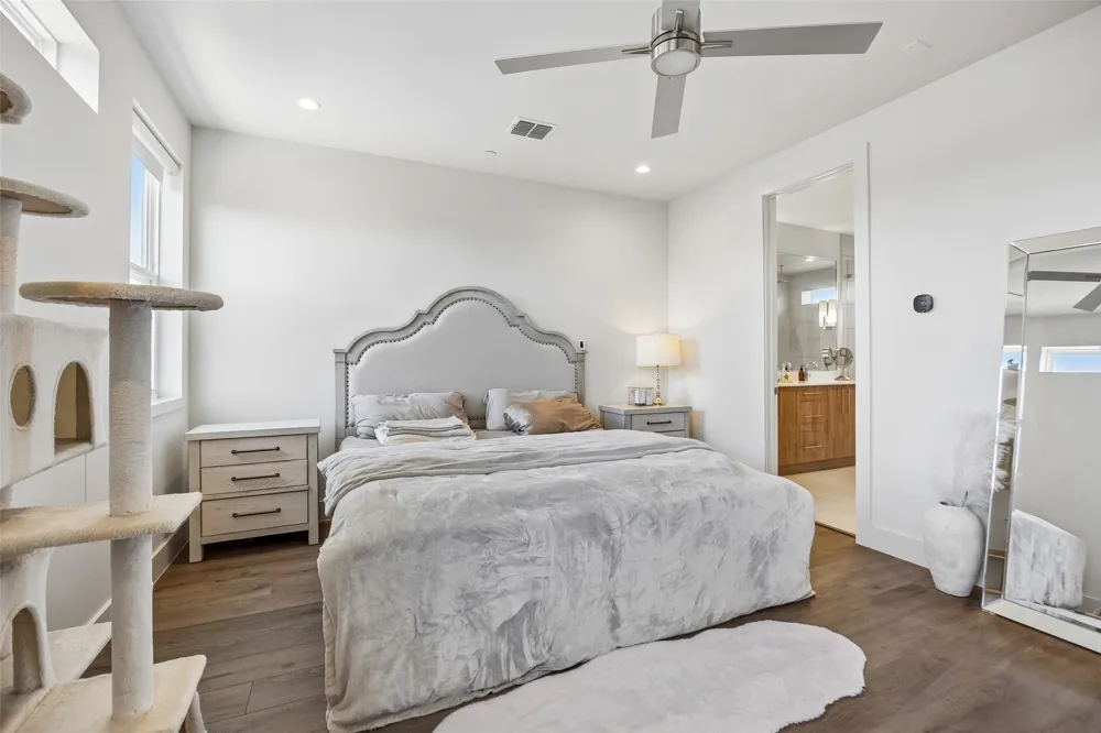 4726 Manett Street #103 Dallas, TX 75204