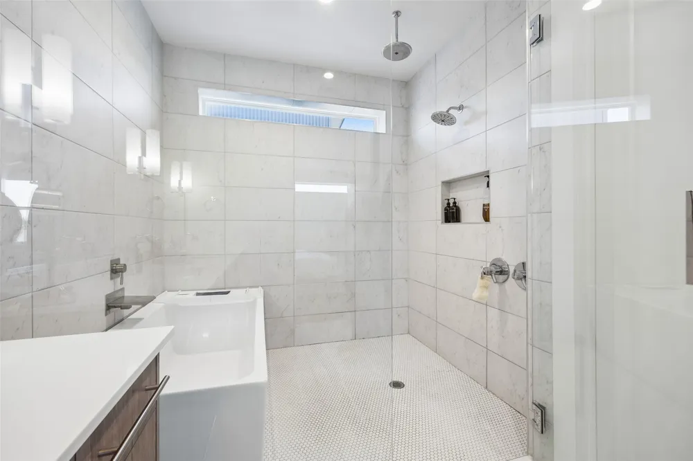 4726 Manett Street #103 Dallas, TX 75204