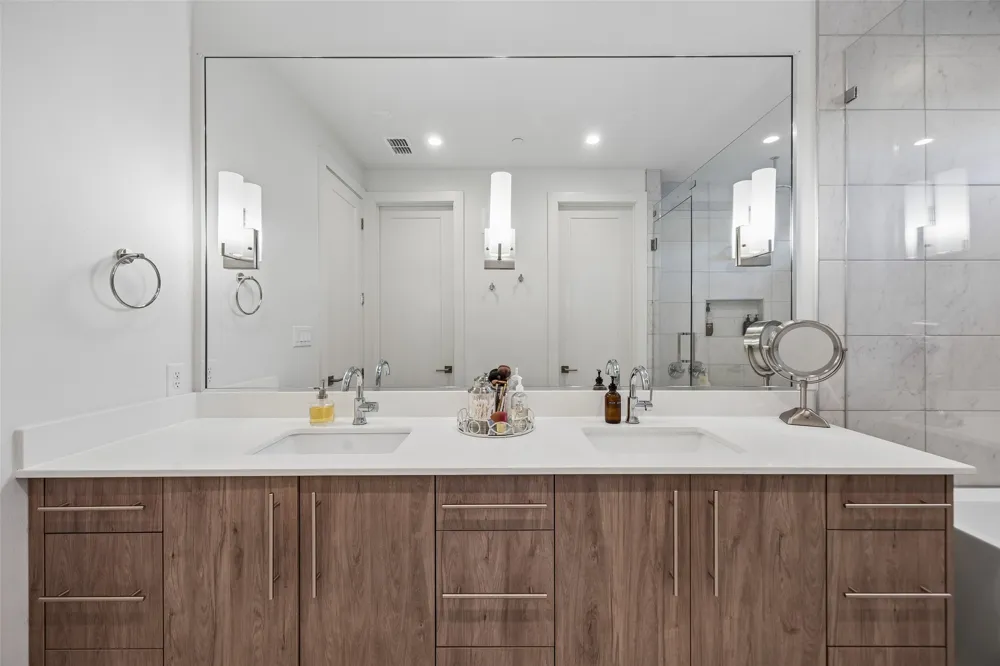 4726 Manett Street #103 Dallas, TX 75204