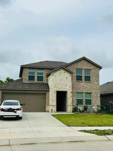 2117 Rustling Oaks Drive