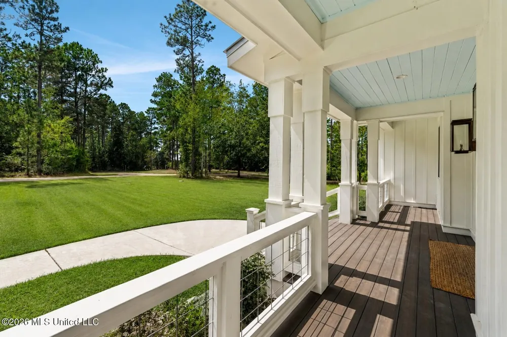 16 Bent Pebble Point Lumberton, MS 39455