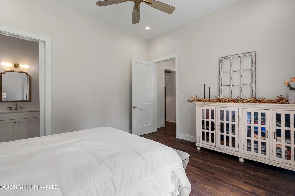 16 Bent Pebble Point Lumberton, MS 39455