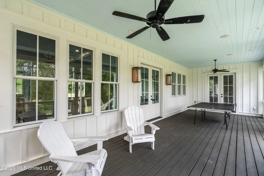 16 Bent Pebble Point Lumberton, MS 39455