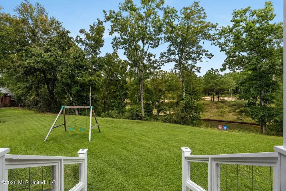 16 Bent Pebble Point Lumberton, MS 39455