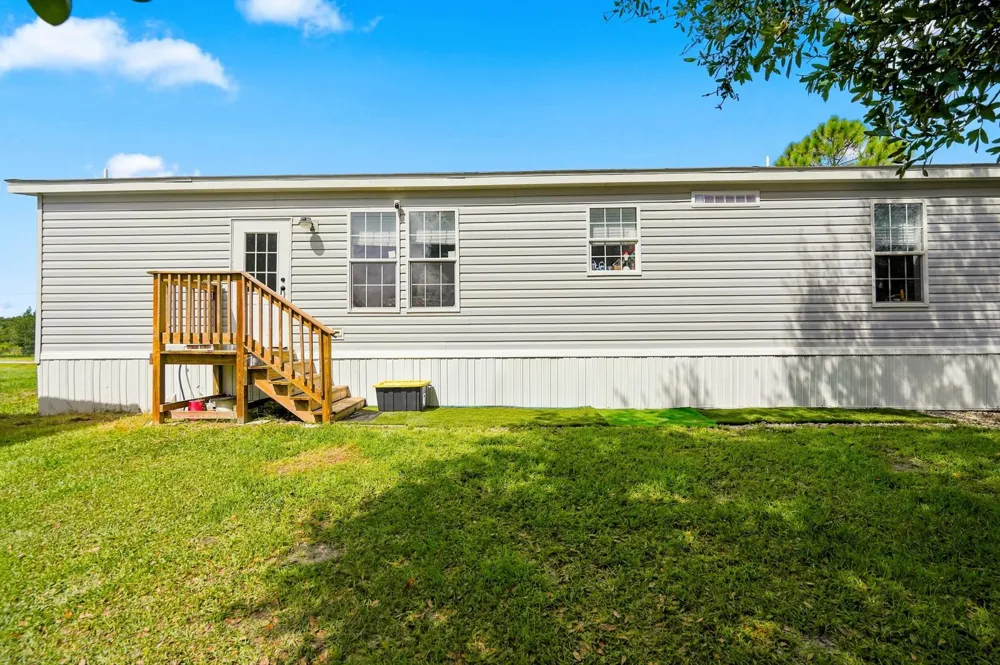 20967 NW 250TH STREET Okeechobee, FL 34972