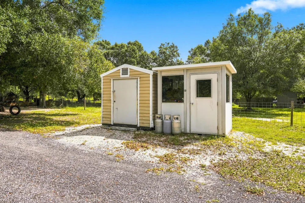 20967 NW 250TH STREET Okeechobee, FL 34972