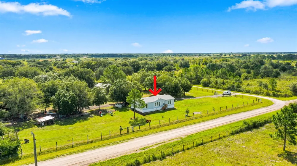 20967 NW 250TH STREET Okeechobee, FL 34972