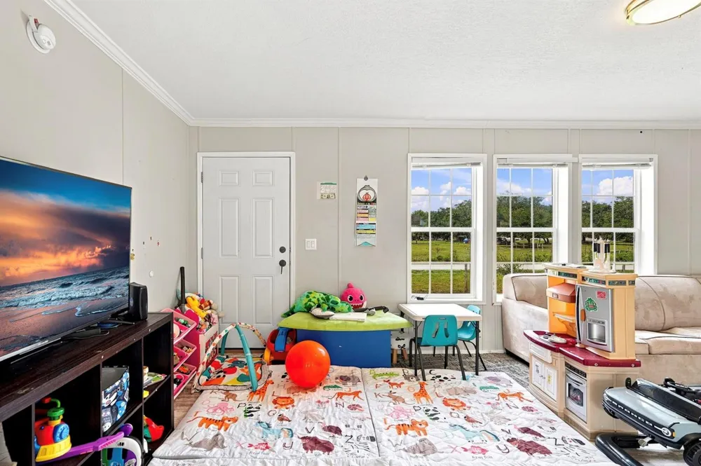 20967 NW 250TH STREET Okeechobee, FL 34972
