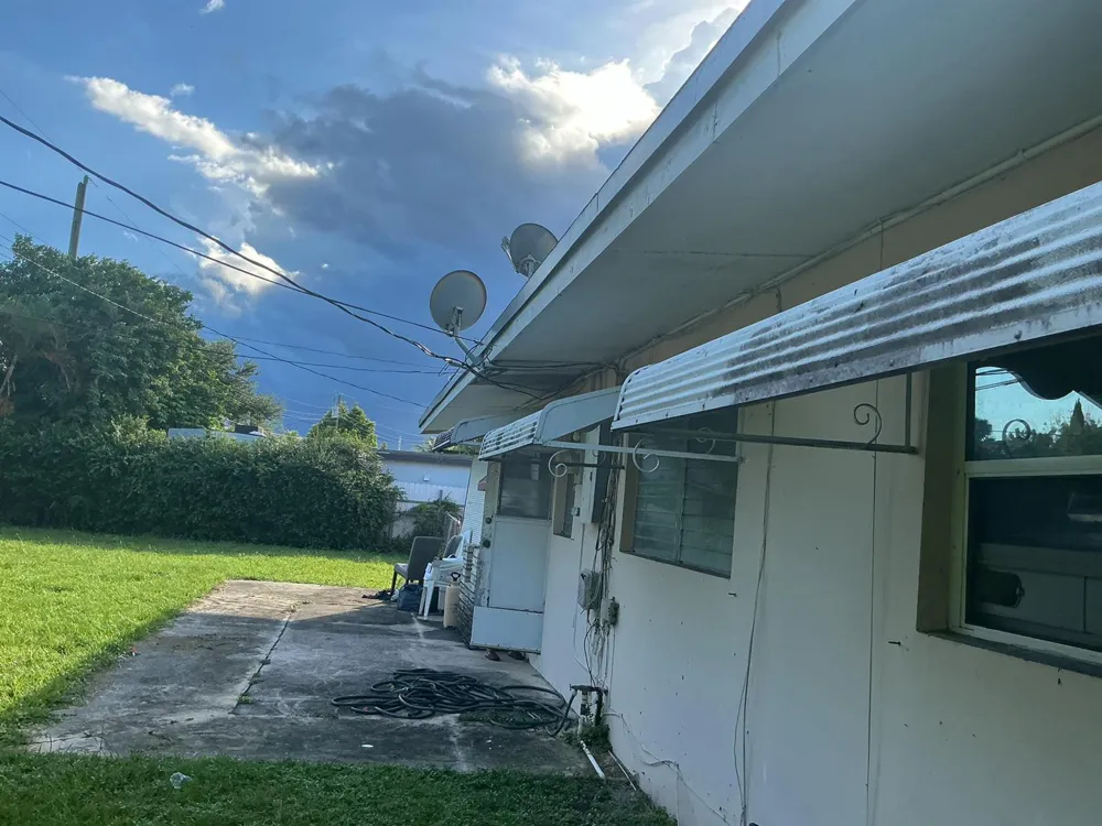 110 NW 193RD STREET Miami Gardens, FL 33169