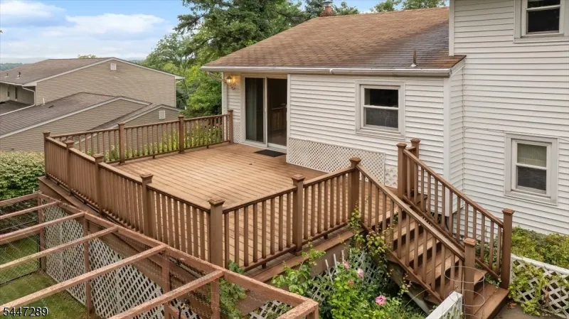 42 Aberdeen Ave Wayne, NJ 07470