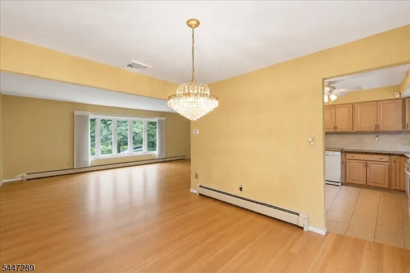 42 Aberdeen Ave Wayne, NJ 07470