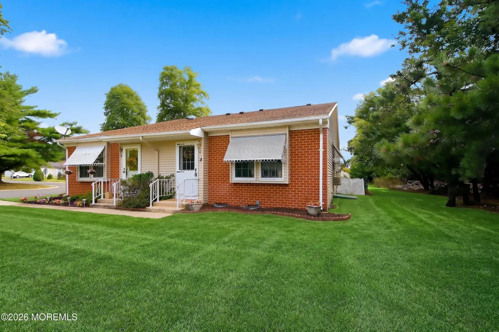 11 Spring Street #C Whiting, NJ 08759