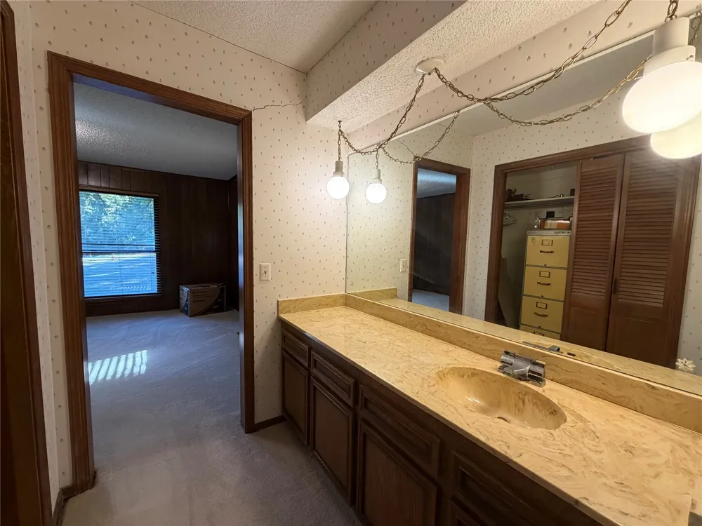 26129 E 118th Street S Coweta, OK 74429
